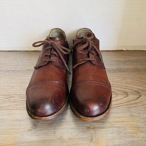 Frye, Mens Brown Captoe Oxfords,11D.